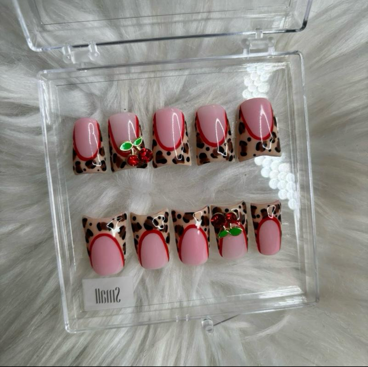 Duck Nails